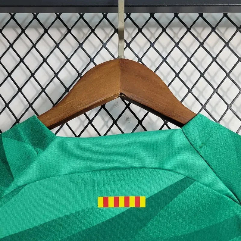 2023/2024 Kids Size Barcelona Green Goalkeeper Football Shirt 1:1 Thai Quality