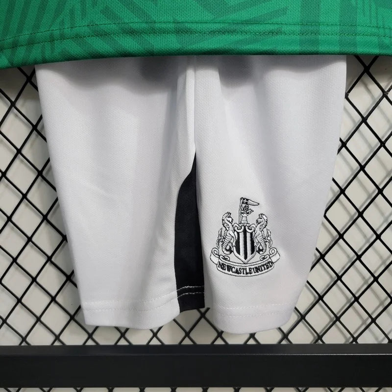 2023/2024 Newcastle United Auswärts-Fußballtrikot 1:1, Thai-Qualität, Kindergröße