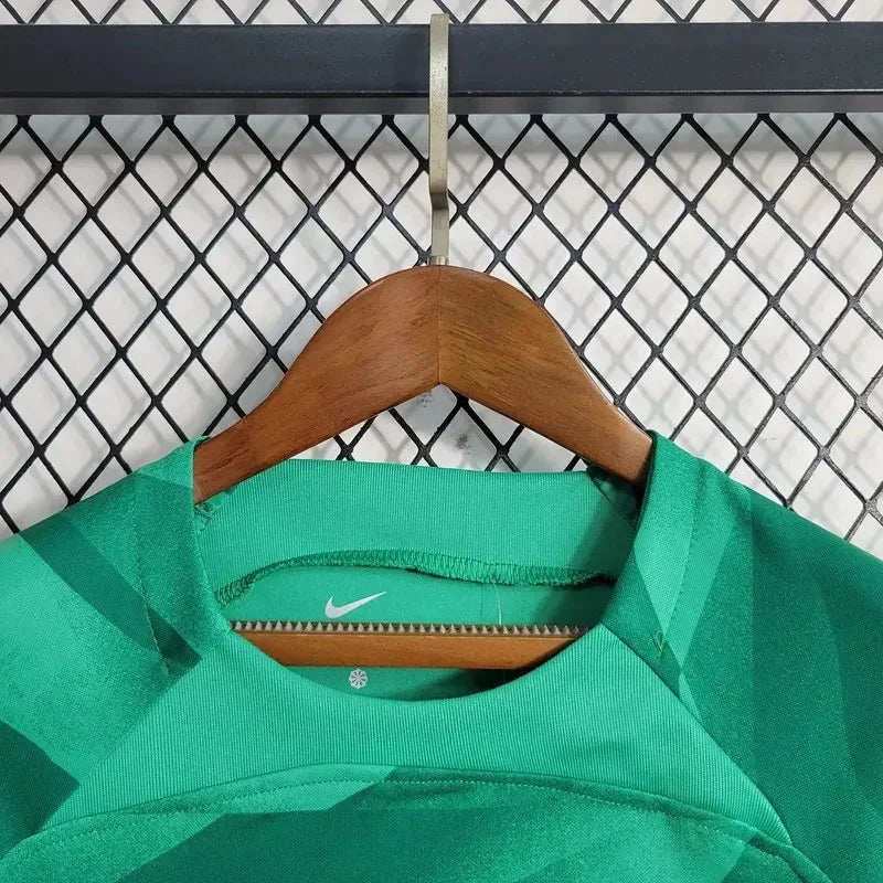 2023/2024 Kids Size Barcelona Green Goalkeeper Football Shirt 1:1 Thai Quality