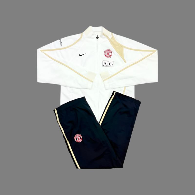 Manchester United Vintage Tracksuit Full Zipped 1:1 Thai Quality
