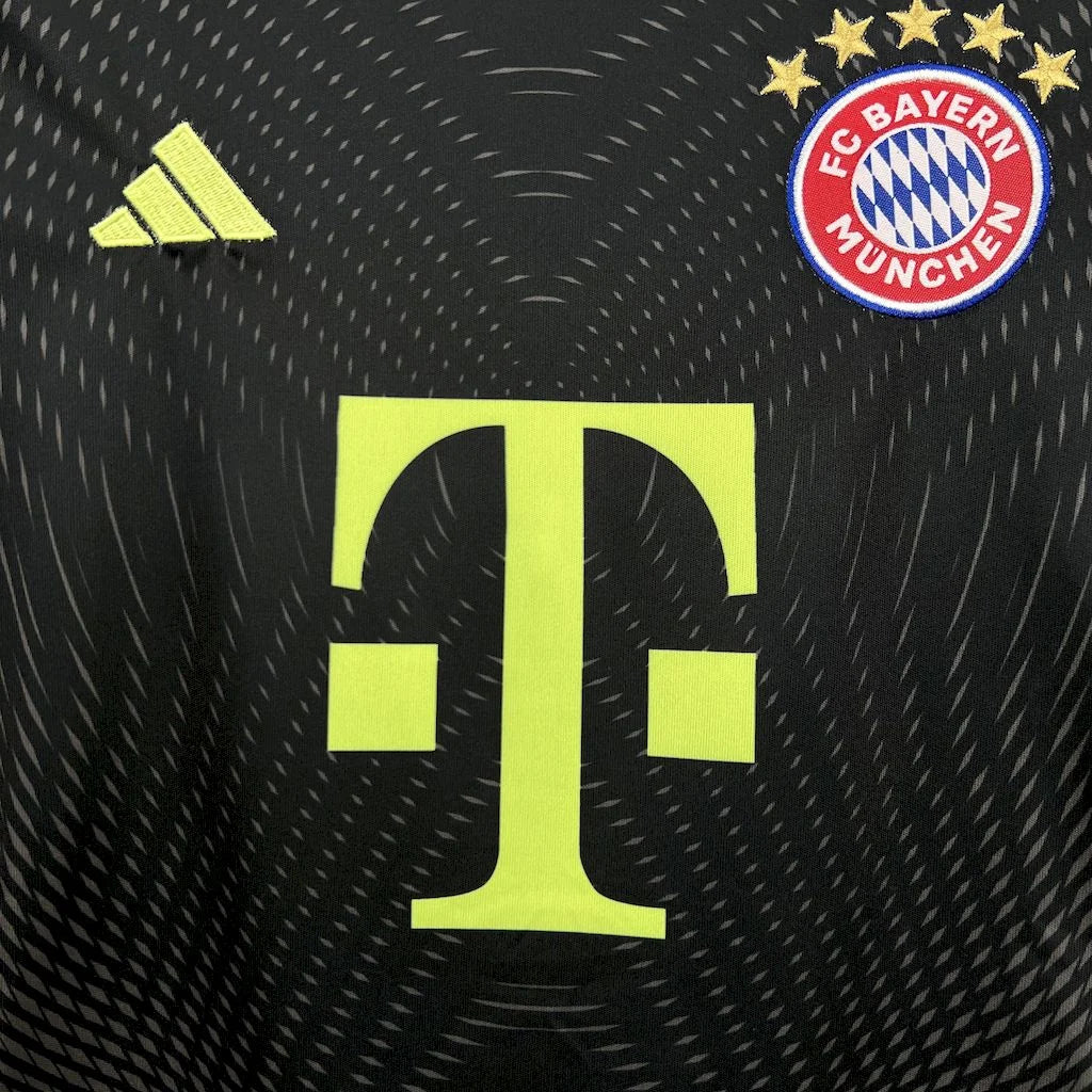 2025/2026 Bayern Munchen Goalkeeper Football Shirt Kids