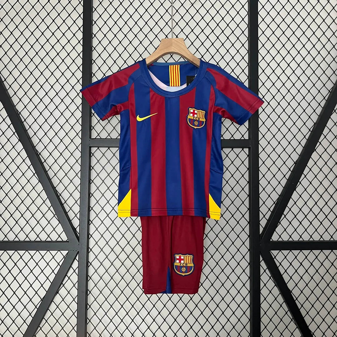 2005/2006 Retro-Fußballtrikot Barcelona Home in Kindergröße, 1:1, Thai-Qualität