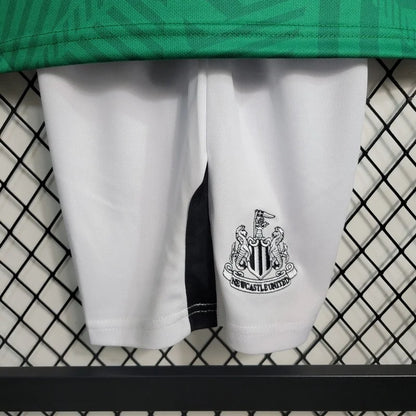 2023/2024 Newcastle United Auswärts-Fußballtrikot 1:1, Thai-Qualität, Kindergröße