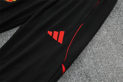 2025/2026 Manchester United Half-Pull Red Tracksuit