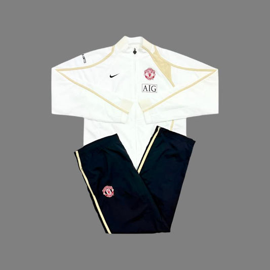 Manchester United Vintage Tracksuit Full Zipped 1:1 Thai Quality