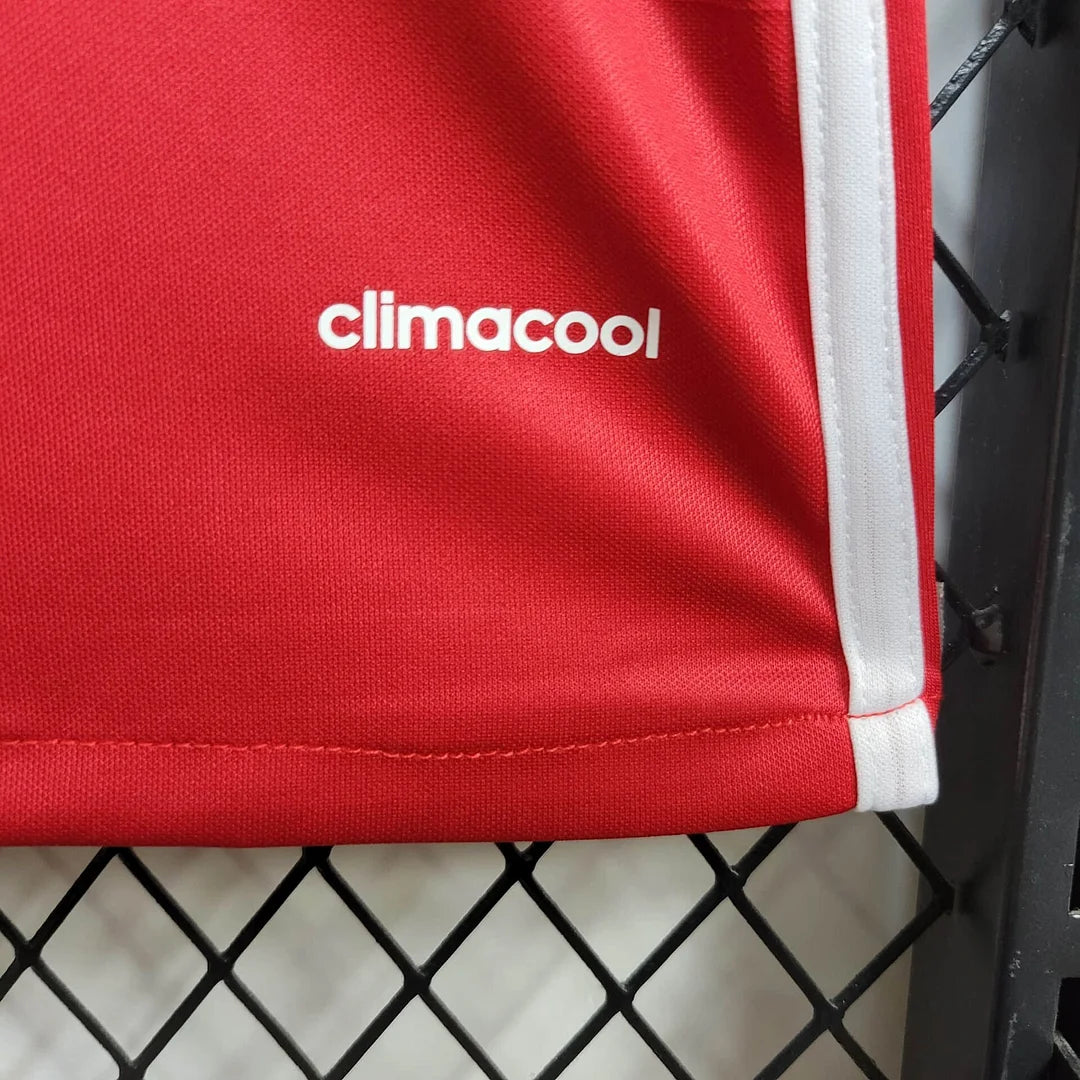 2017/2018 Retro Manchester United Home Football Shirt 1:1 Thai Quality